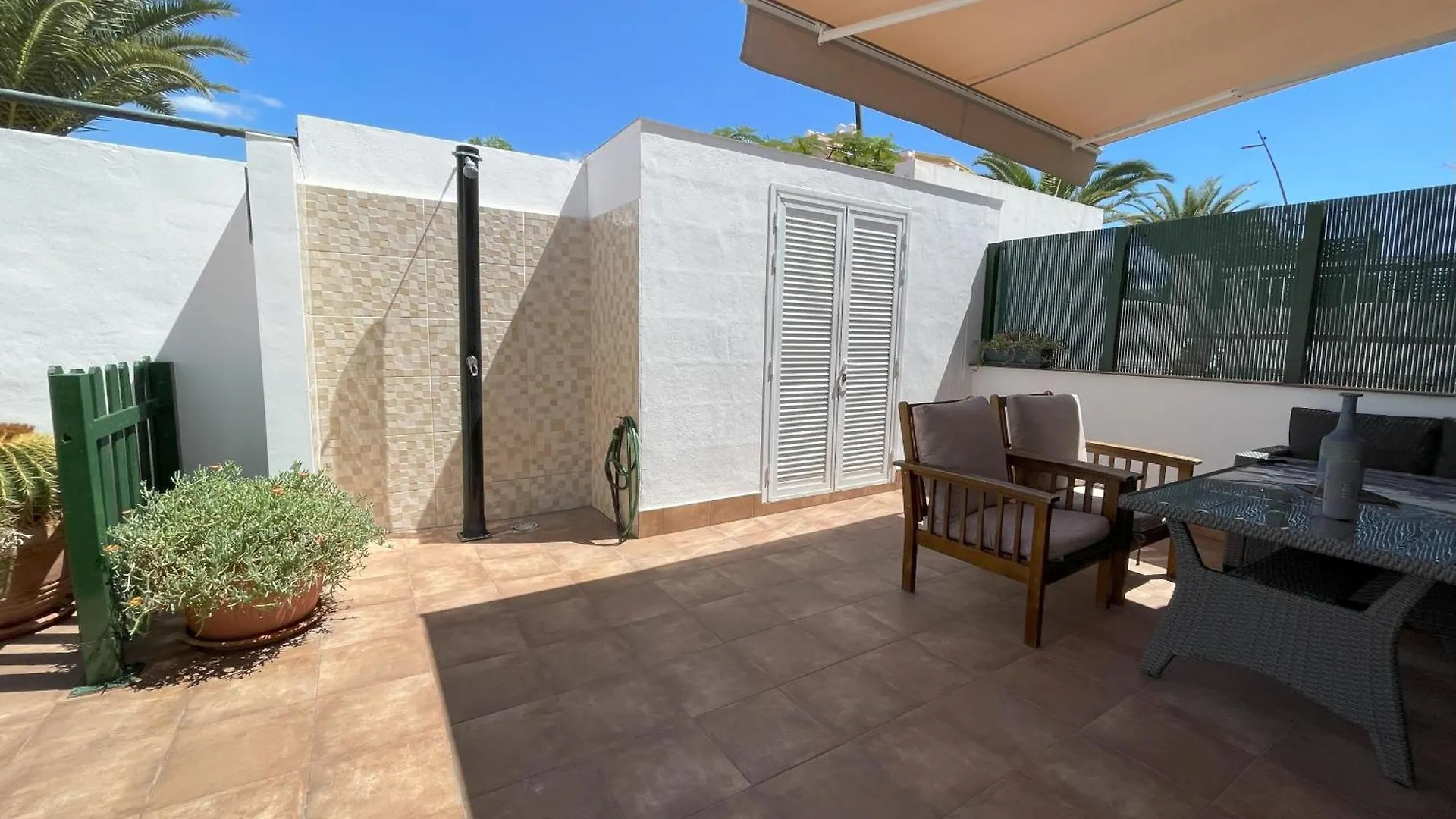 Newly Renovated Apartment With 2 Terrace, 2 Bedroom, 5Min Beach Puerto de Santiago